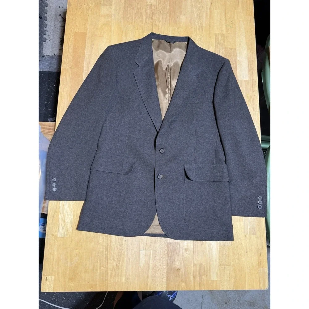 Vintage Levi's Action Suit 42R Brown 2 Piece Jacket Pants Single Vent USA